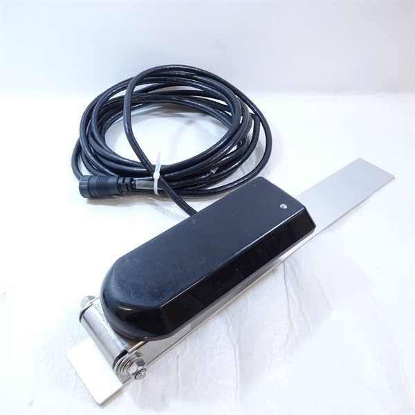 SOLIX 12 CHIRP MEGA SI　GPS2018年発売